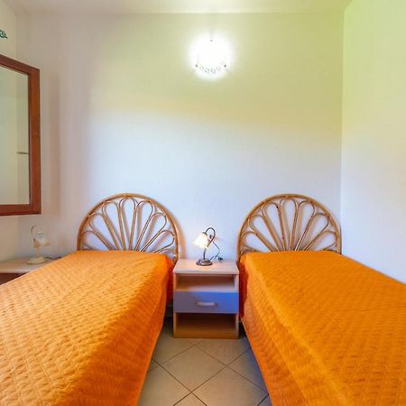 Iss Travel, L'Uddastru Panoramic Apartments - With Private Outdoor Terrace San Teodoro  Esterno foto